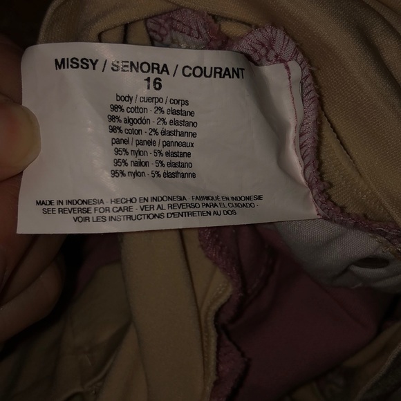 Flutter&Kick Maternity Skinny Ankle Pink Crop Jean - Picture 7 of 8